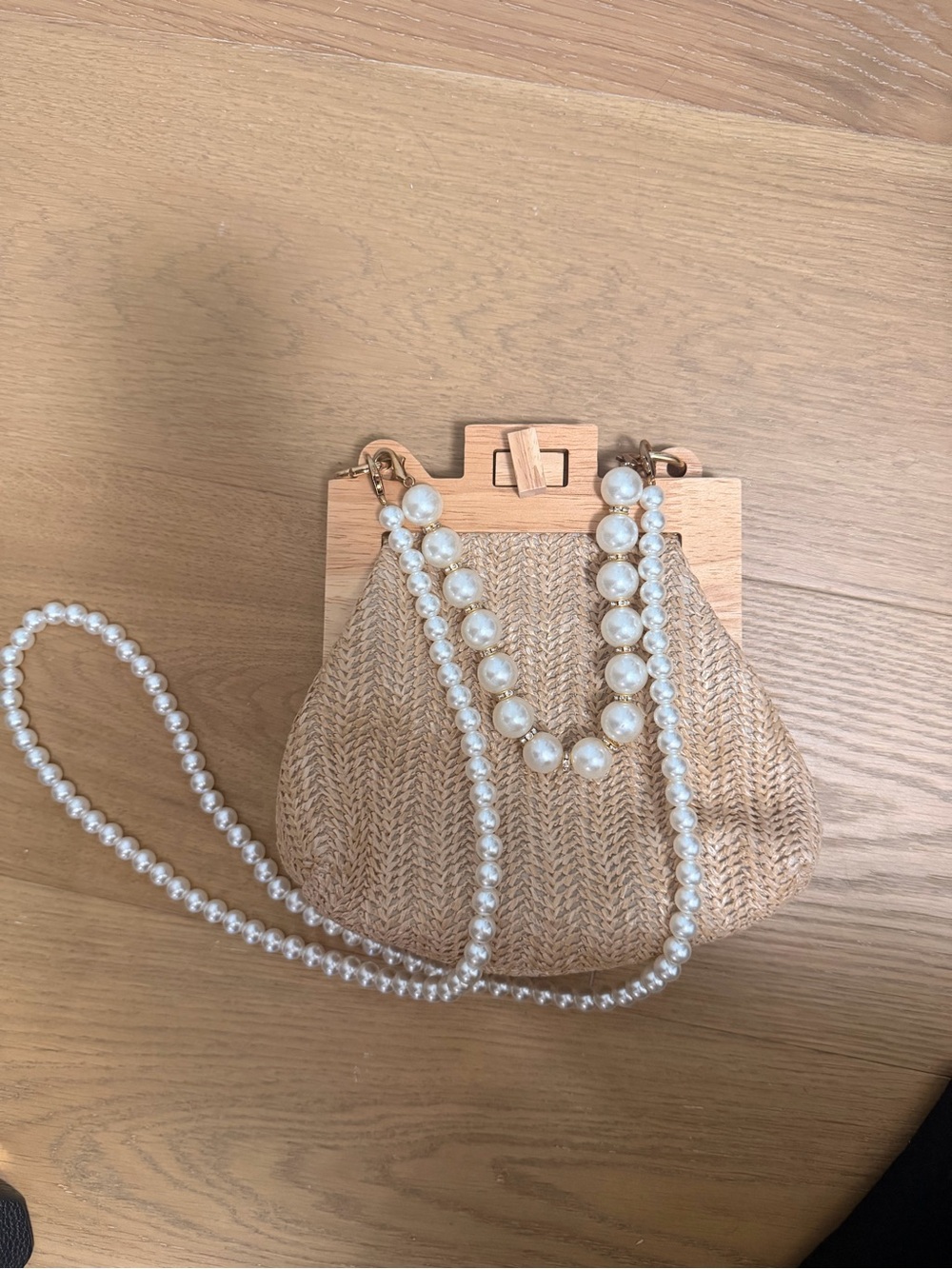 Pearl-Trim Straw bag for a night out. Natural